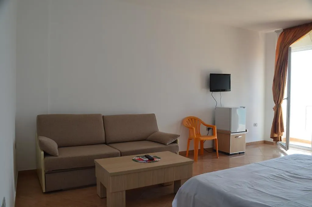 Sunshine Hotel Durrës 3*,  알바니아