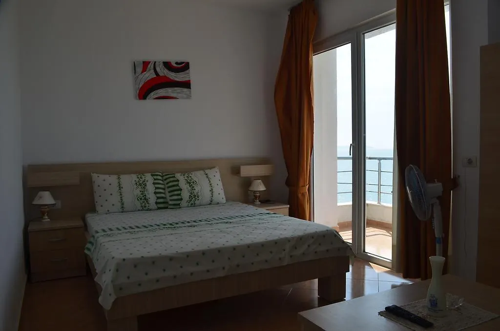 Sunshine Hotel Durres