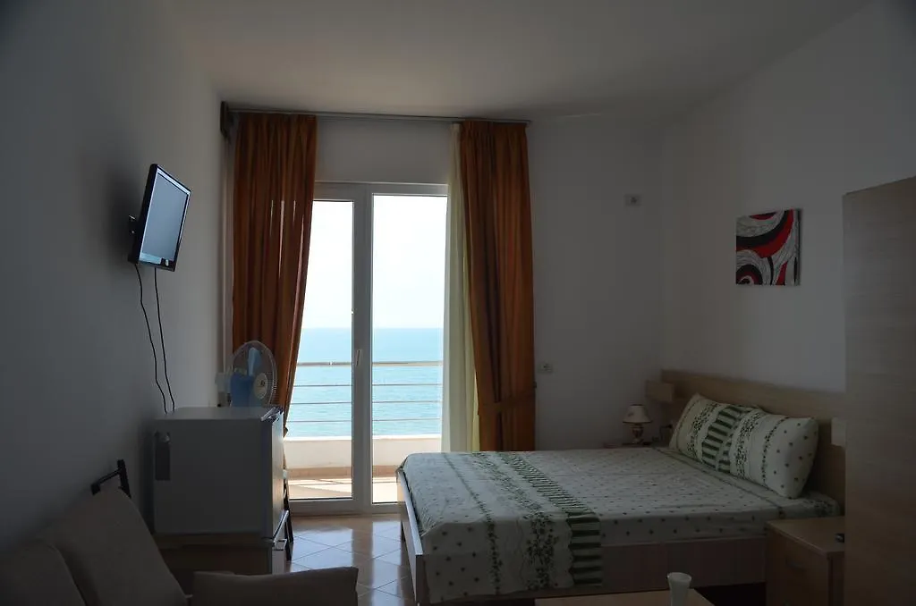 Sunshine Hotel Durres