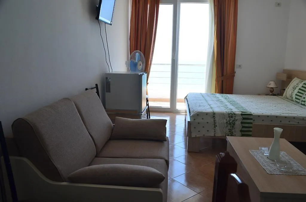 ***  Sunshine Hotel Durres Albania